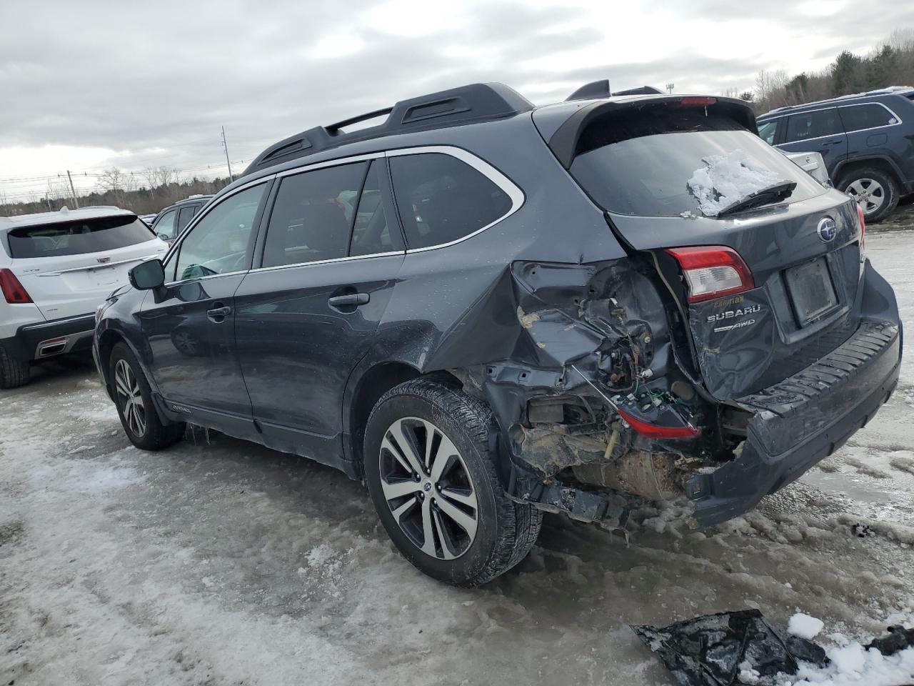 2019 Subaru Outback - Image 2