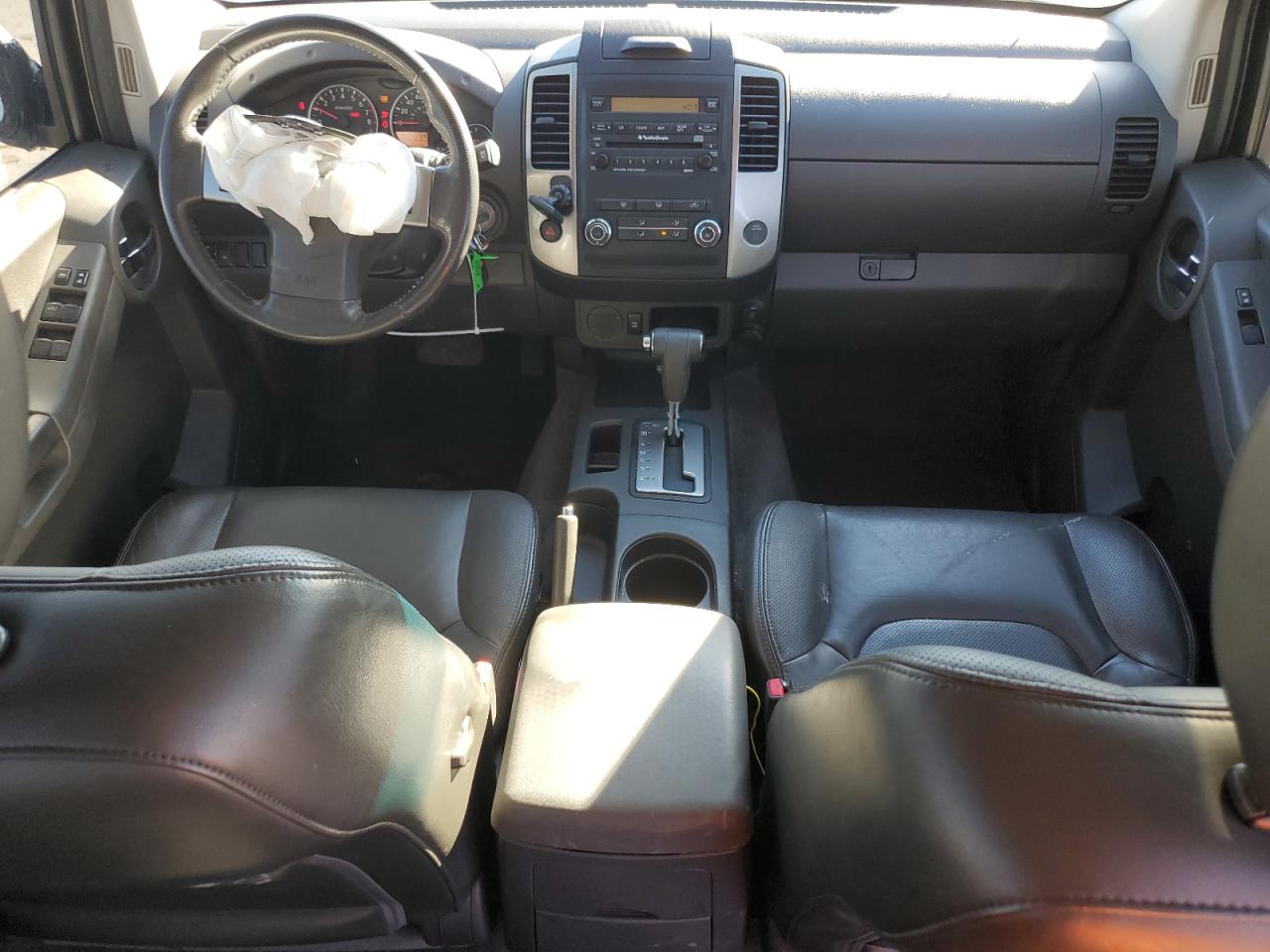 2010 Nissan XTerra - Image 8