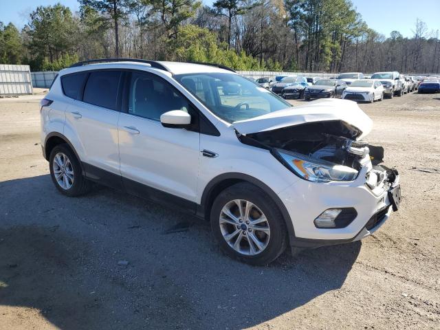 Parquets FORD ESCAPE 2017 Biały