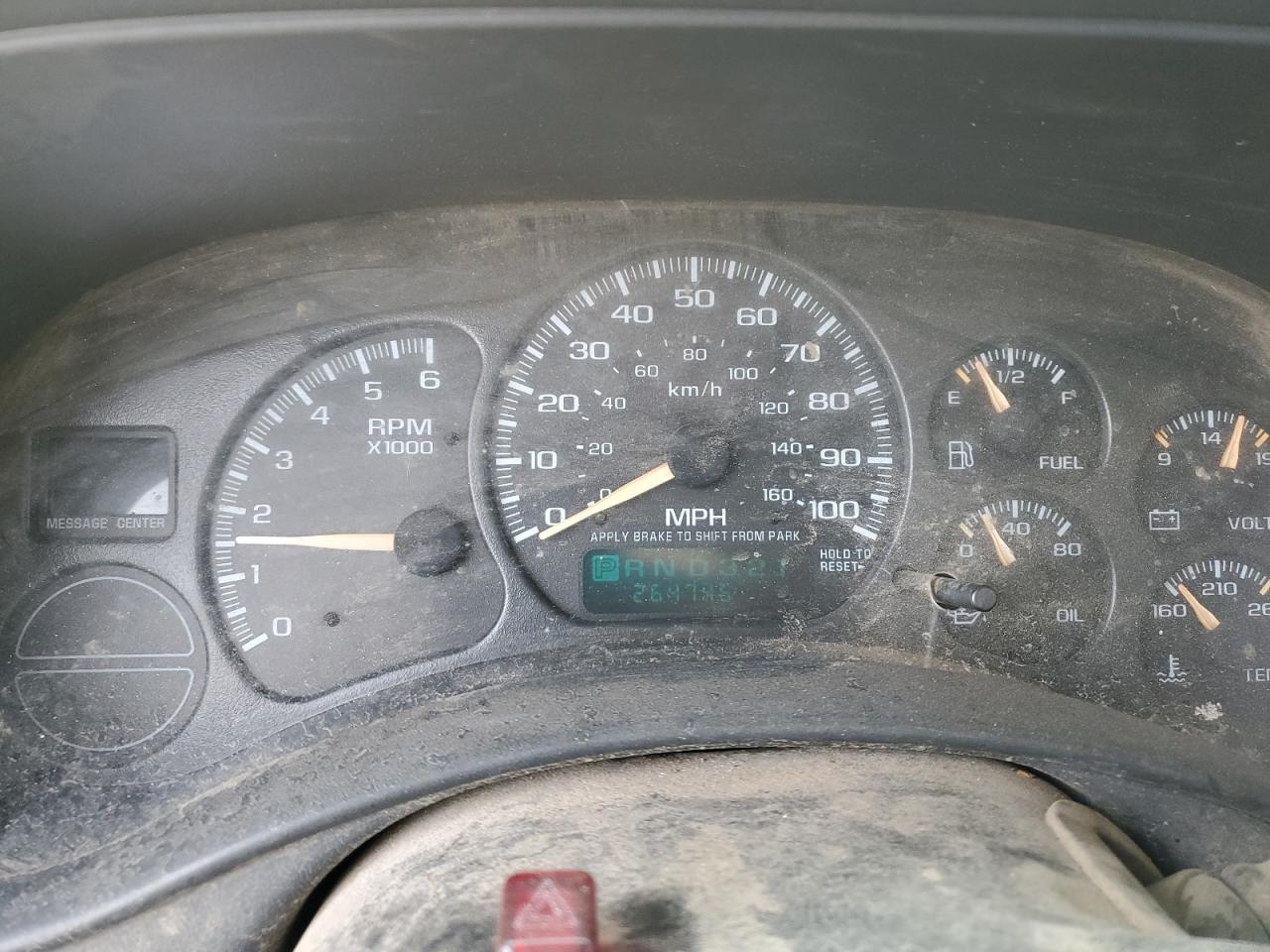 2001 Chevrolet Silverado - Image 9