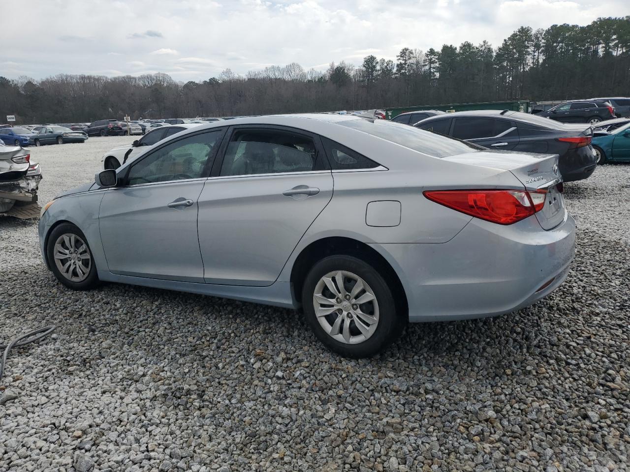 2013 Hyundai Sonata - Image 2