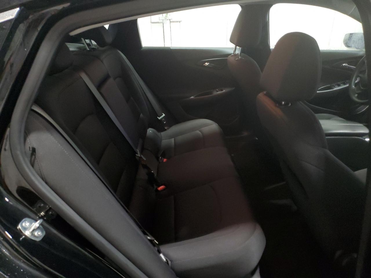 2023 Chevrolet Malibu - Image 10