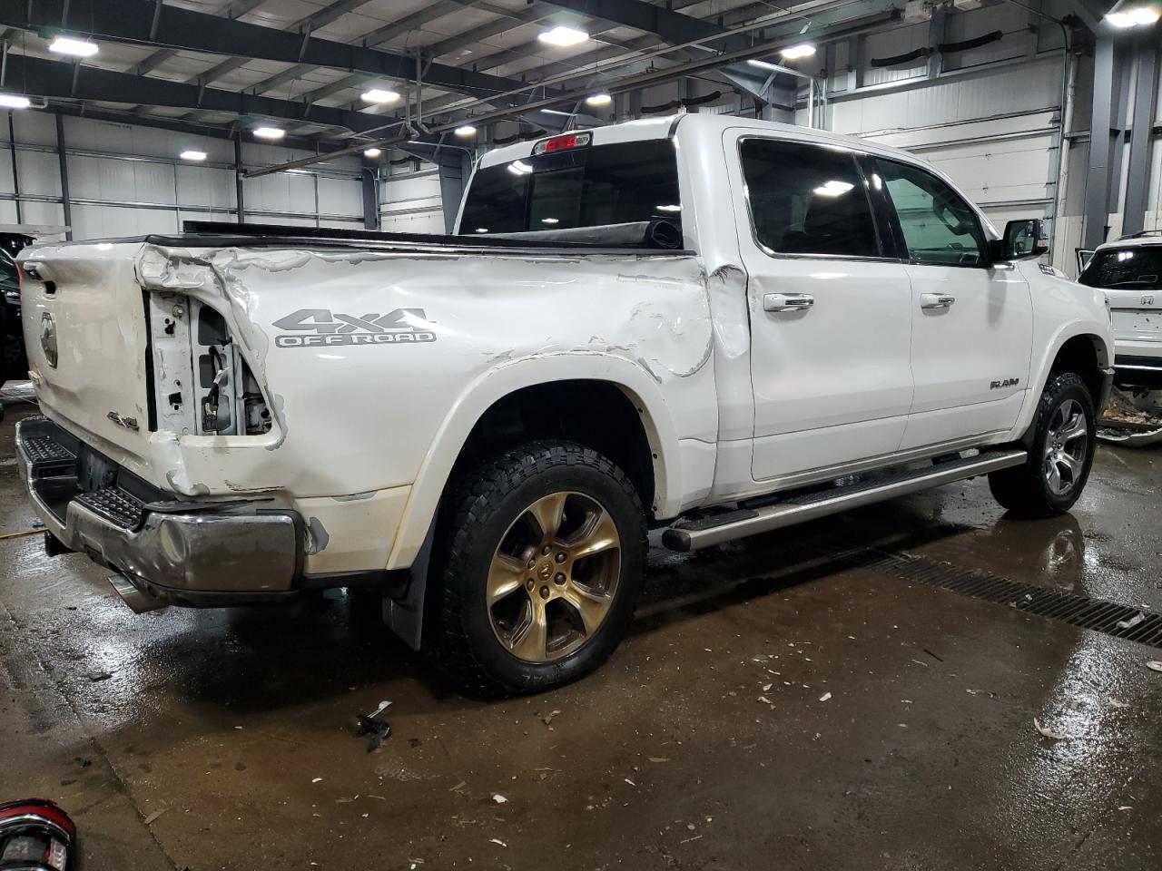 2020 RAM 1500 - Image 3