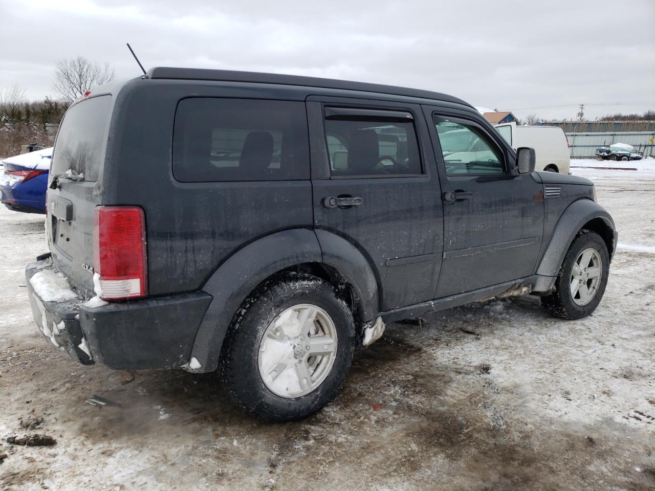 2008 Dodge Nitro - Image 3