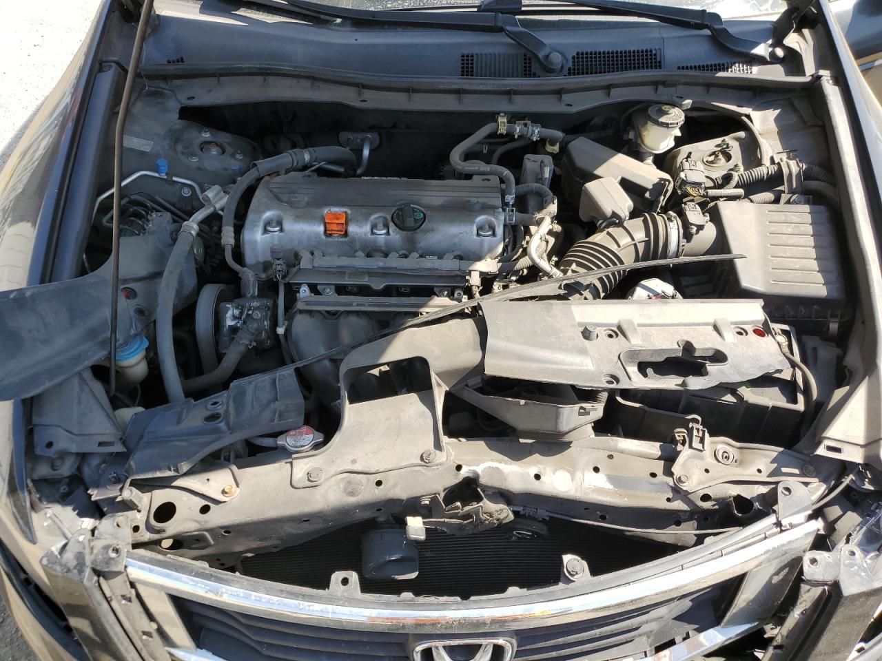 2010 Honda Accord - Image 13