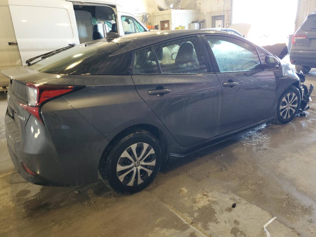 2022 Toyota Prius - Image 3