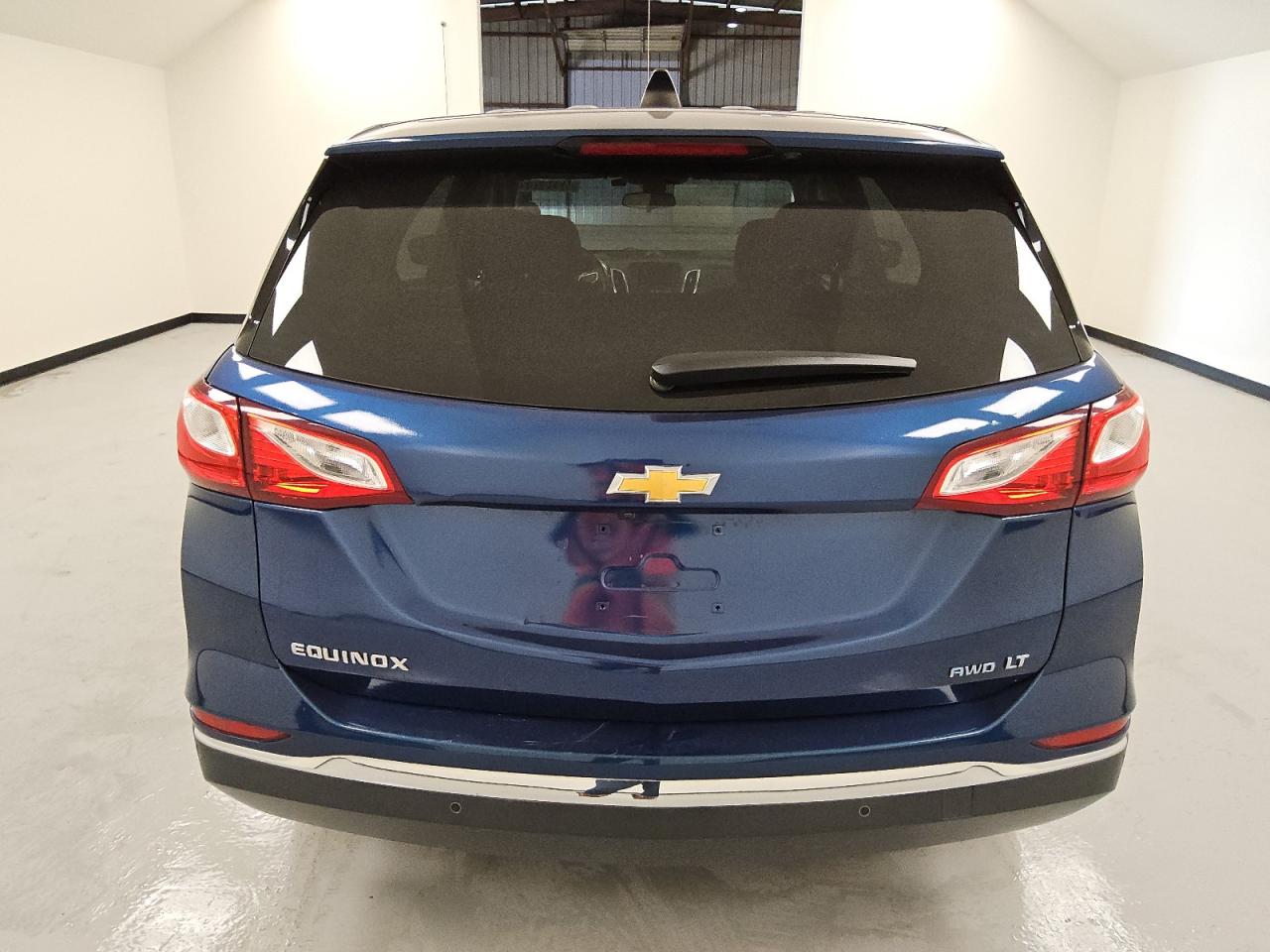 2020 Chevrolet Equinox - Image 6