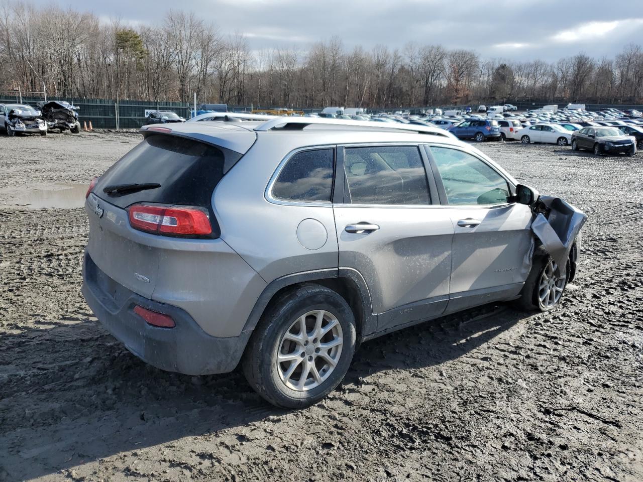 2016 Jeep Grand Cherokee - Image 3