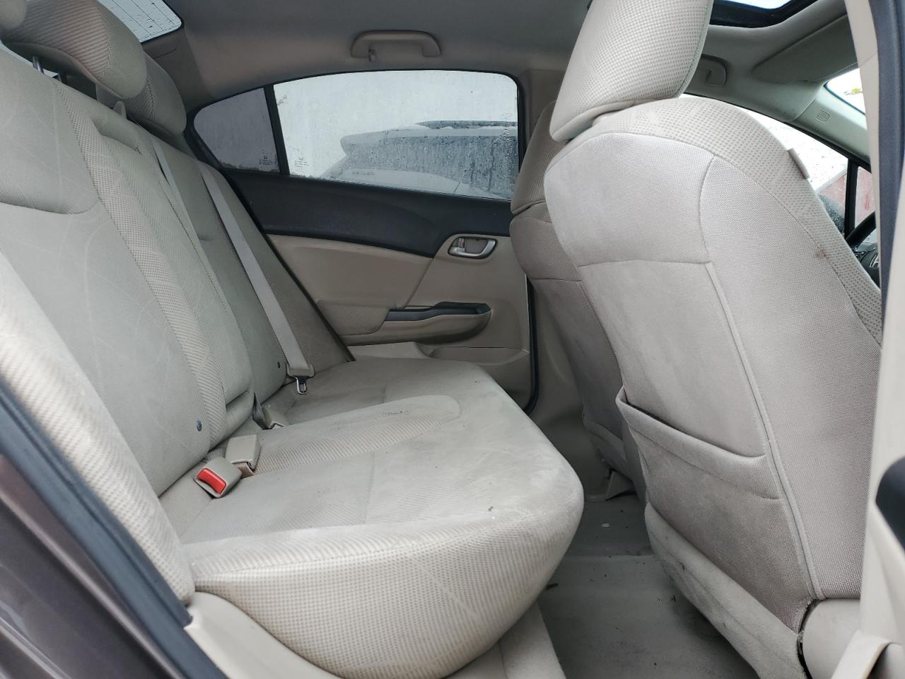 2012 Honda Civic - Image 10