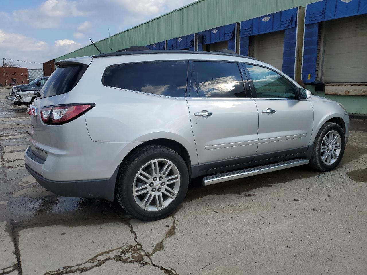 2014 Chevrolet Traverse - Image 3