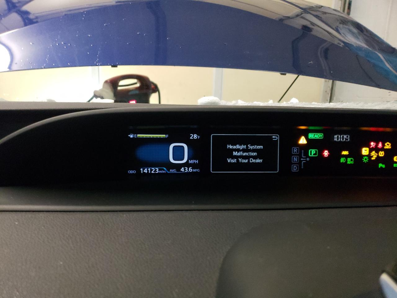 2018 Toyota Prius - Image 9