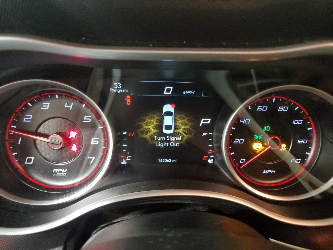 2016 Dodge Charger - Image 9