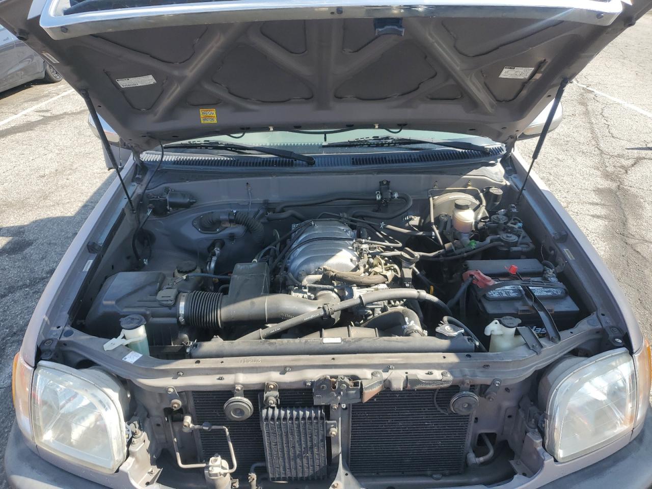 2000 Toyota Tundra - Image 11