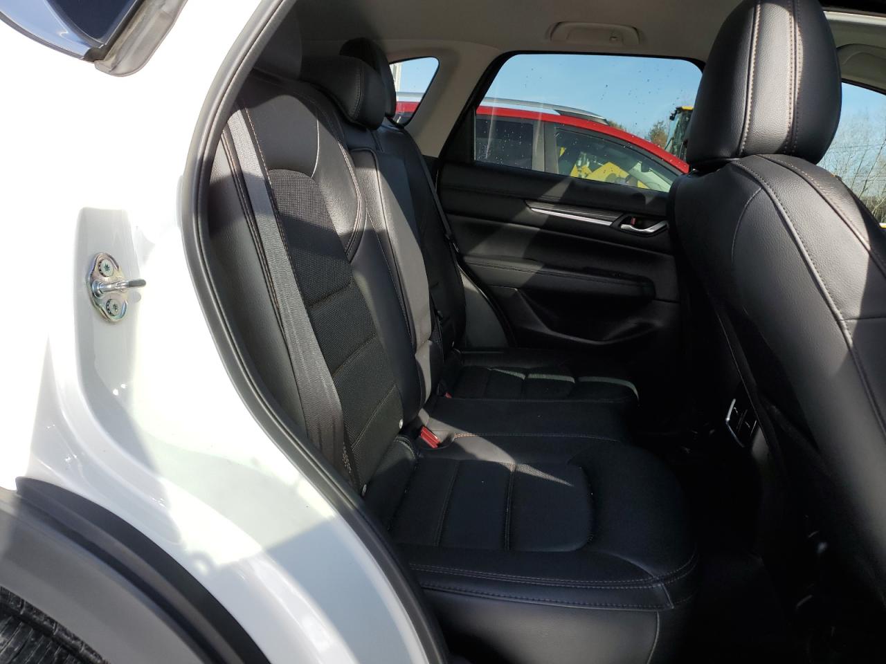 2020 Mazda CX-5 - Image 11