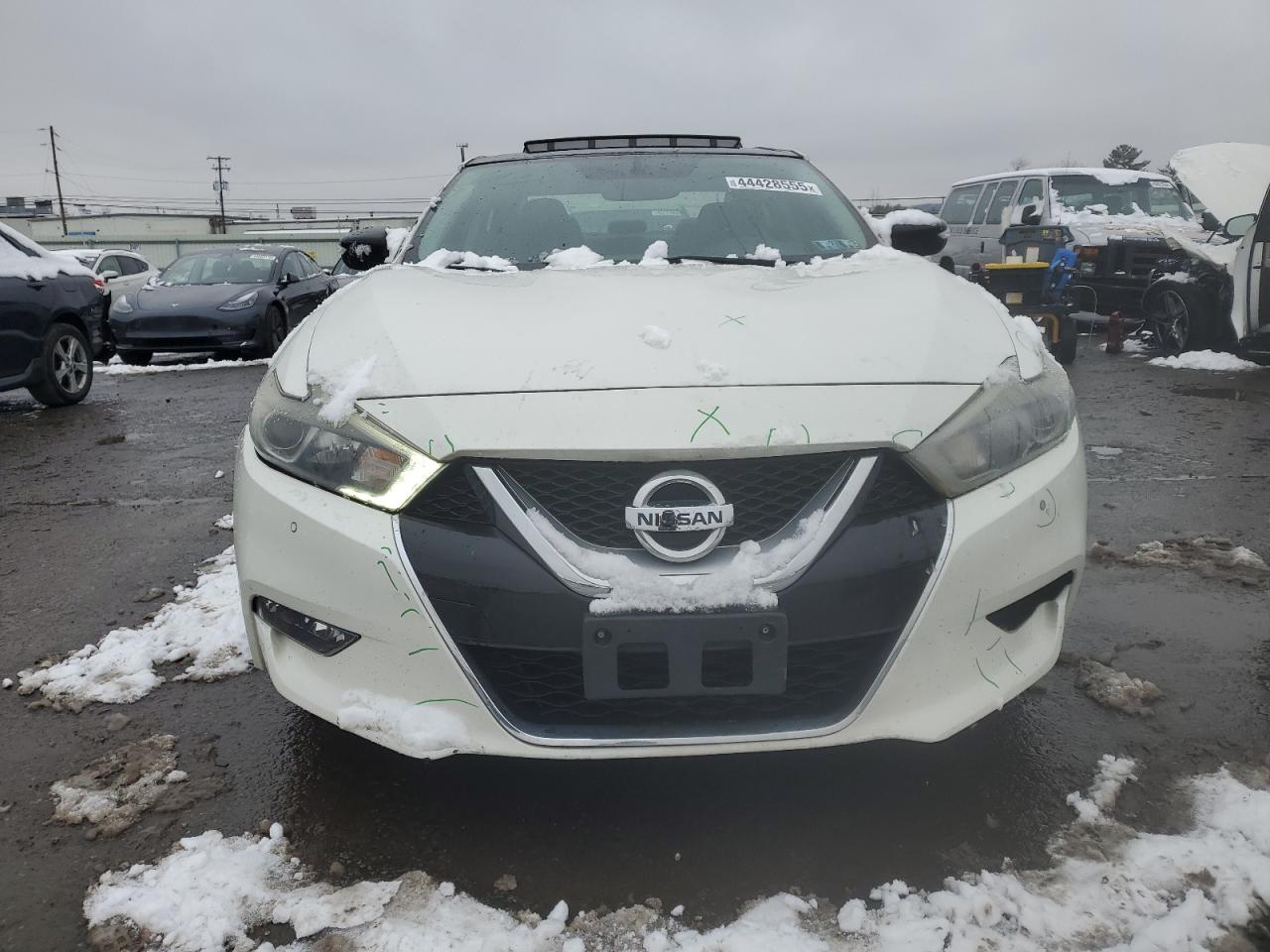 2016 Nissan Maxima - Image 5