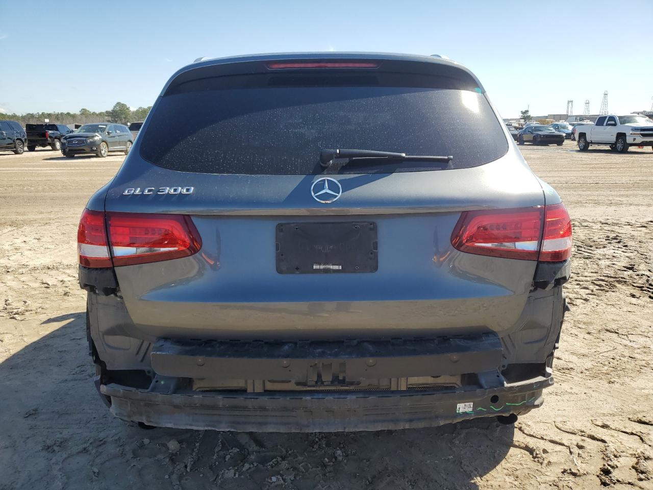 2016 Mercedes-Benz GLC - Image 6