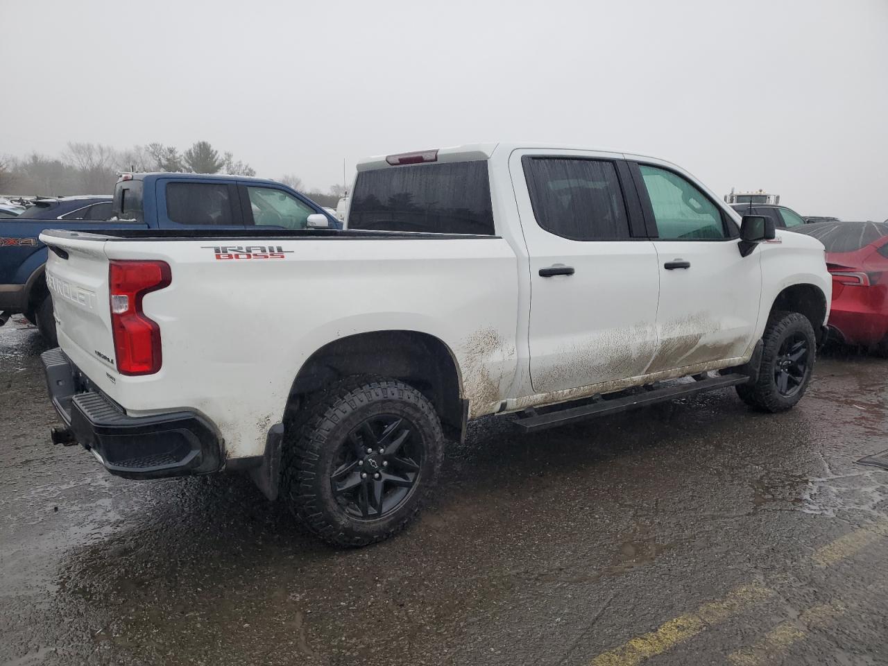 2020 Chevrolet Silverado - Image 3