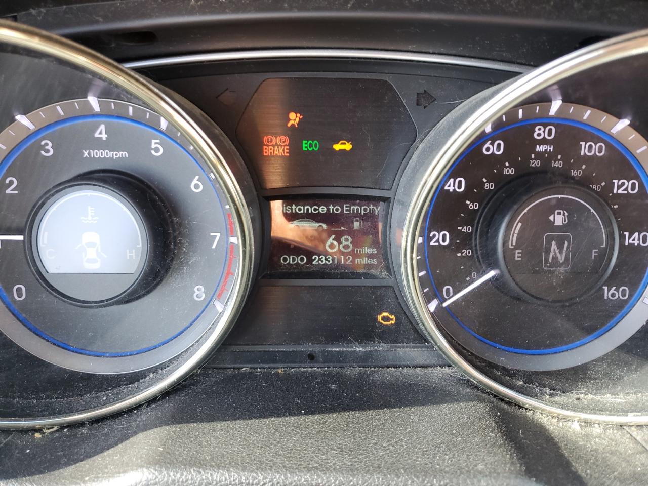 2012 Hyundai Sonata - Image 9