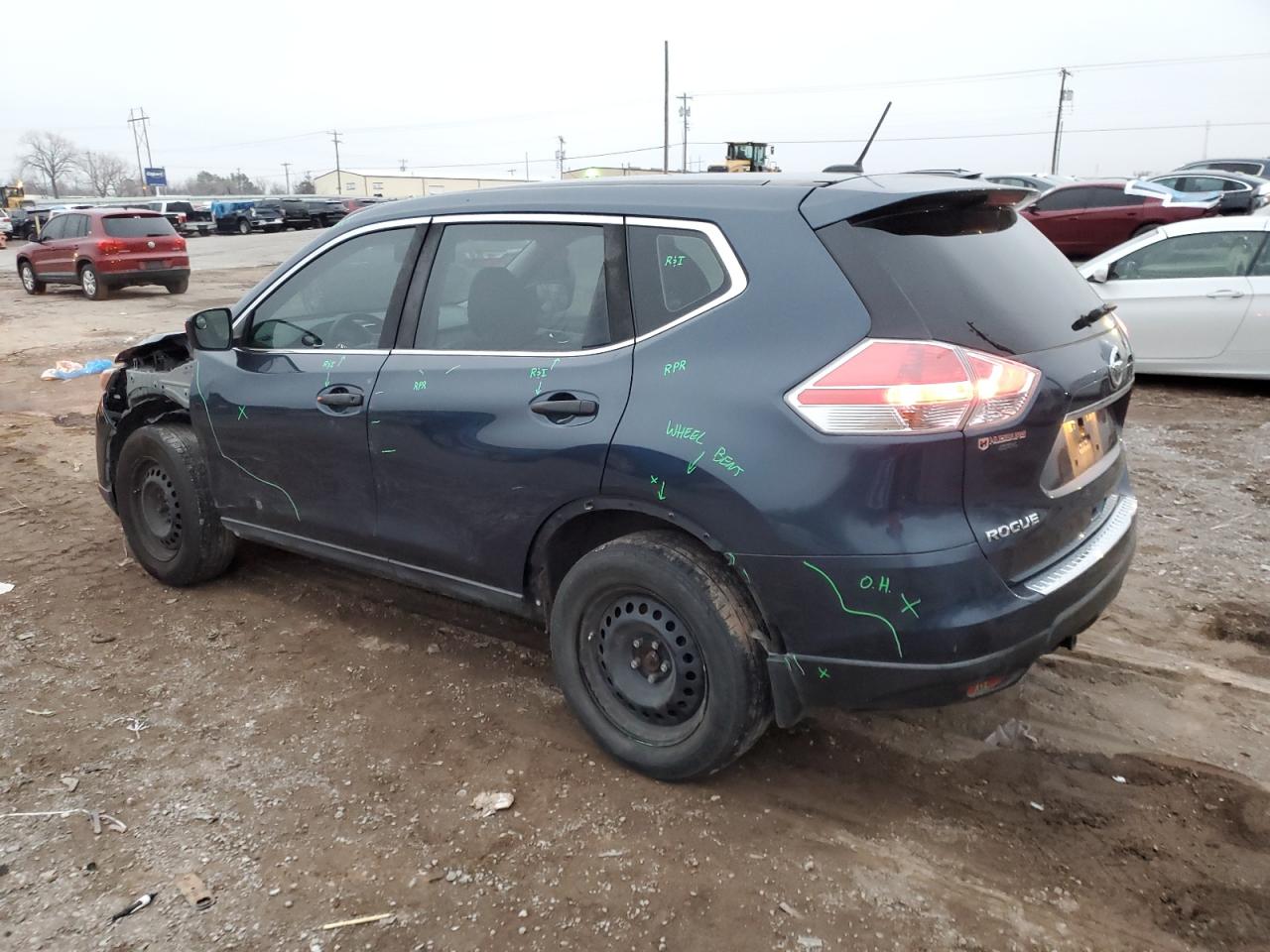 2016 Nissan Rogue - Image 2