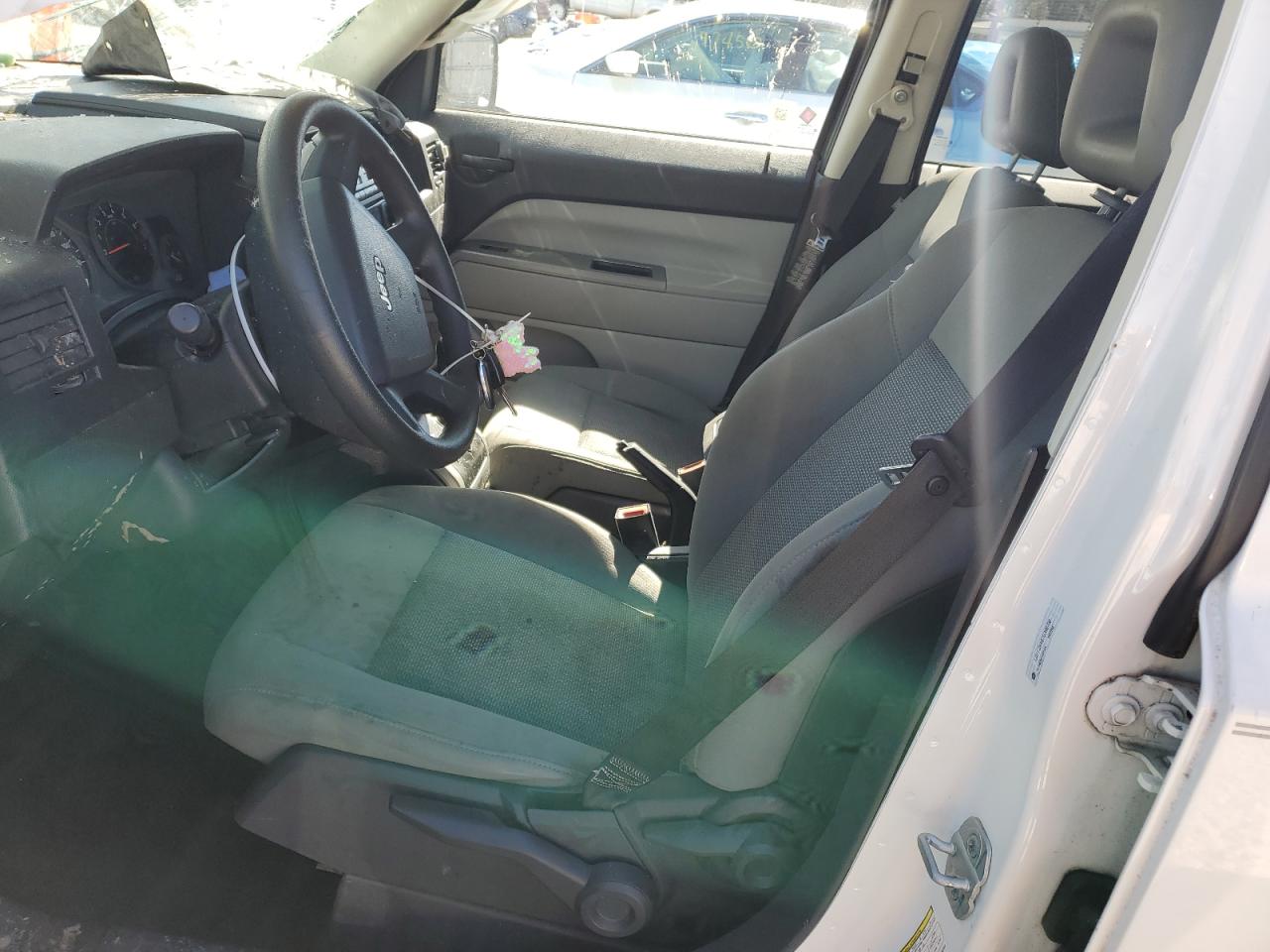 2007 Jeep Liberty (Patriot) - Image 7