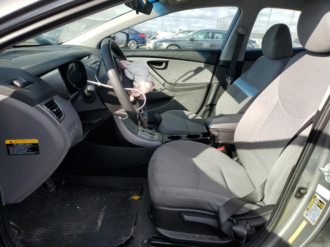 2013 Hyundai Elantra - Image 7