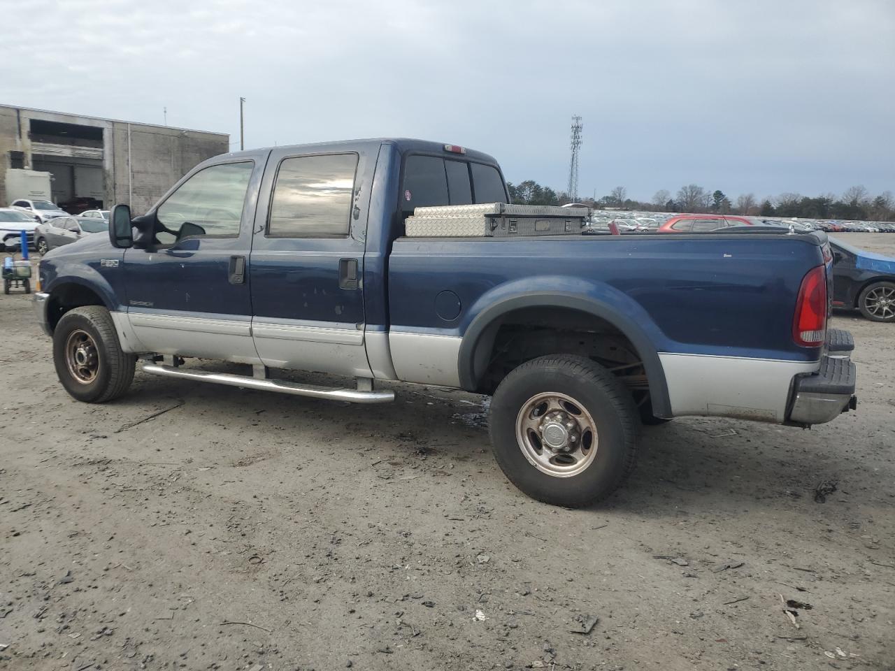 2003 Ford F350 - Image 2