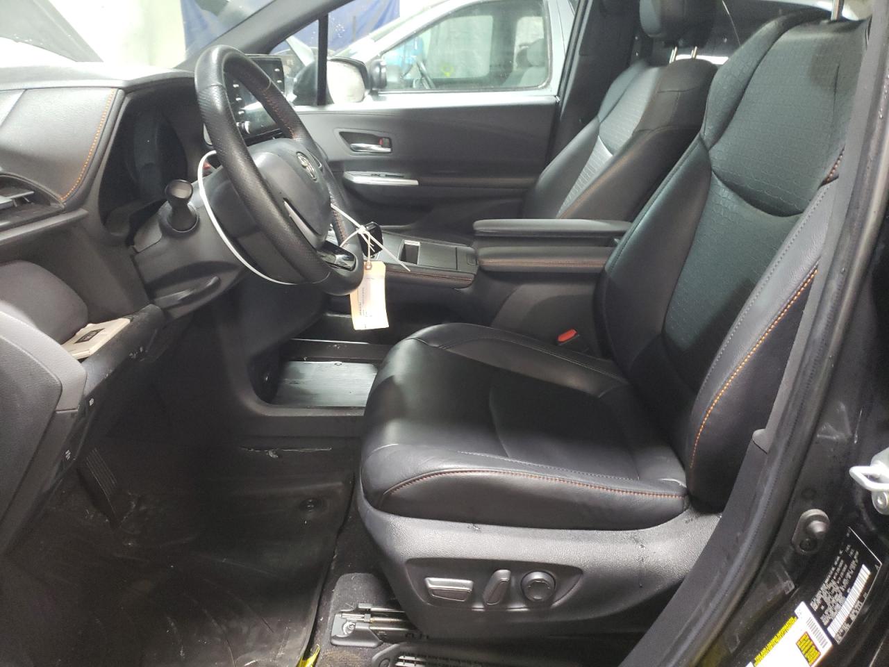 2022 Toyota Sienna - Image 7