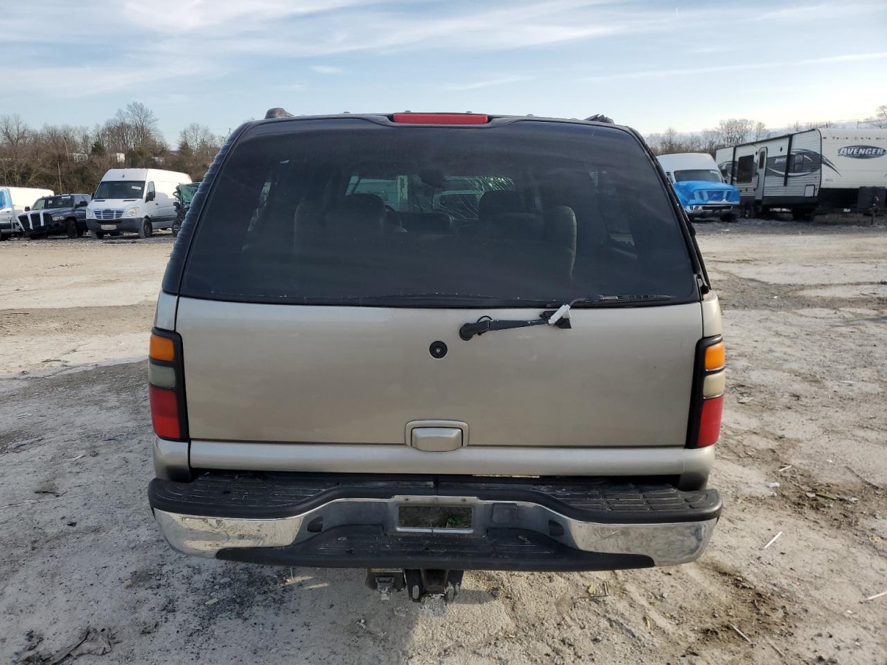 2002 Chevrolet Suburban - Image 6