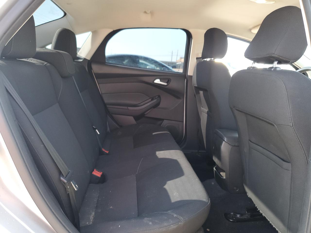 2016 Ford Focus - Image 10