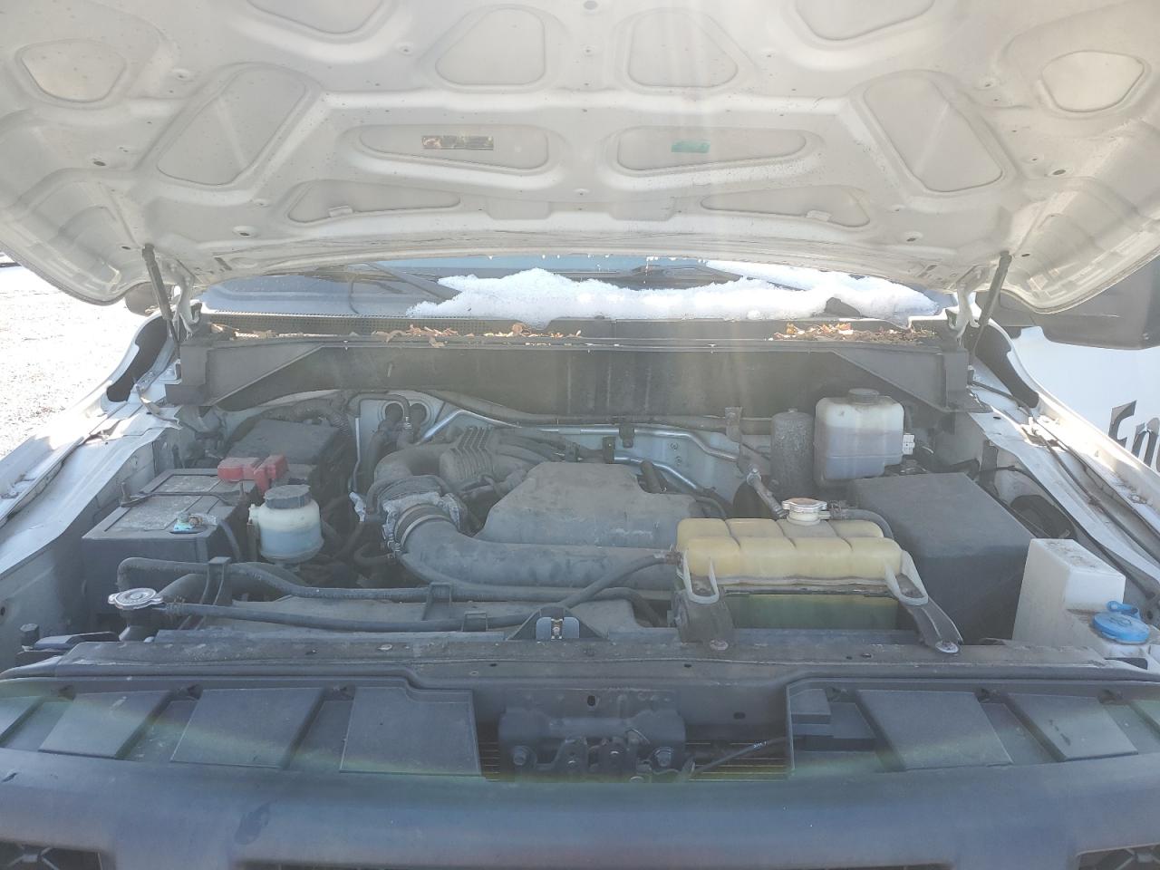 2014 Nissan NV - Image 12