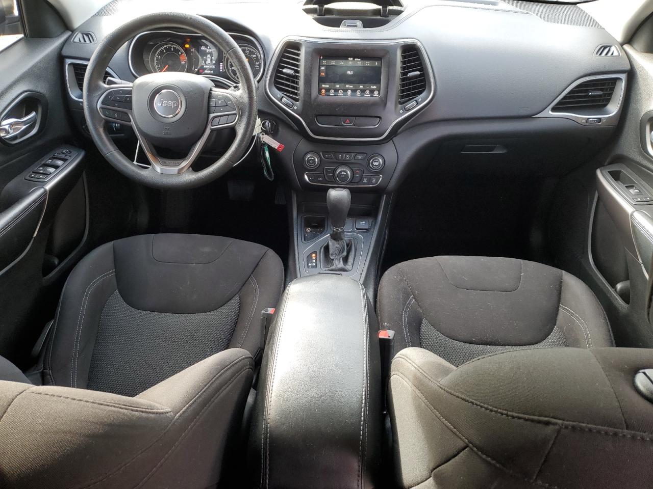 2020 Jeep Grand Cherokee - Image 8