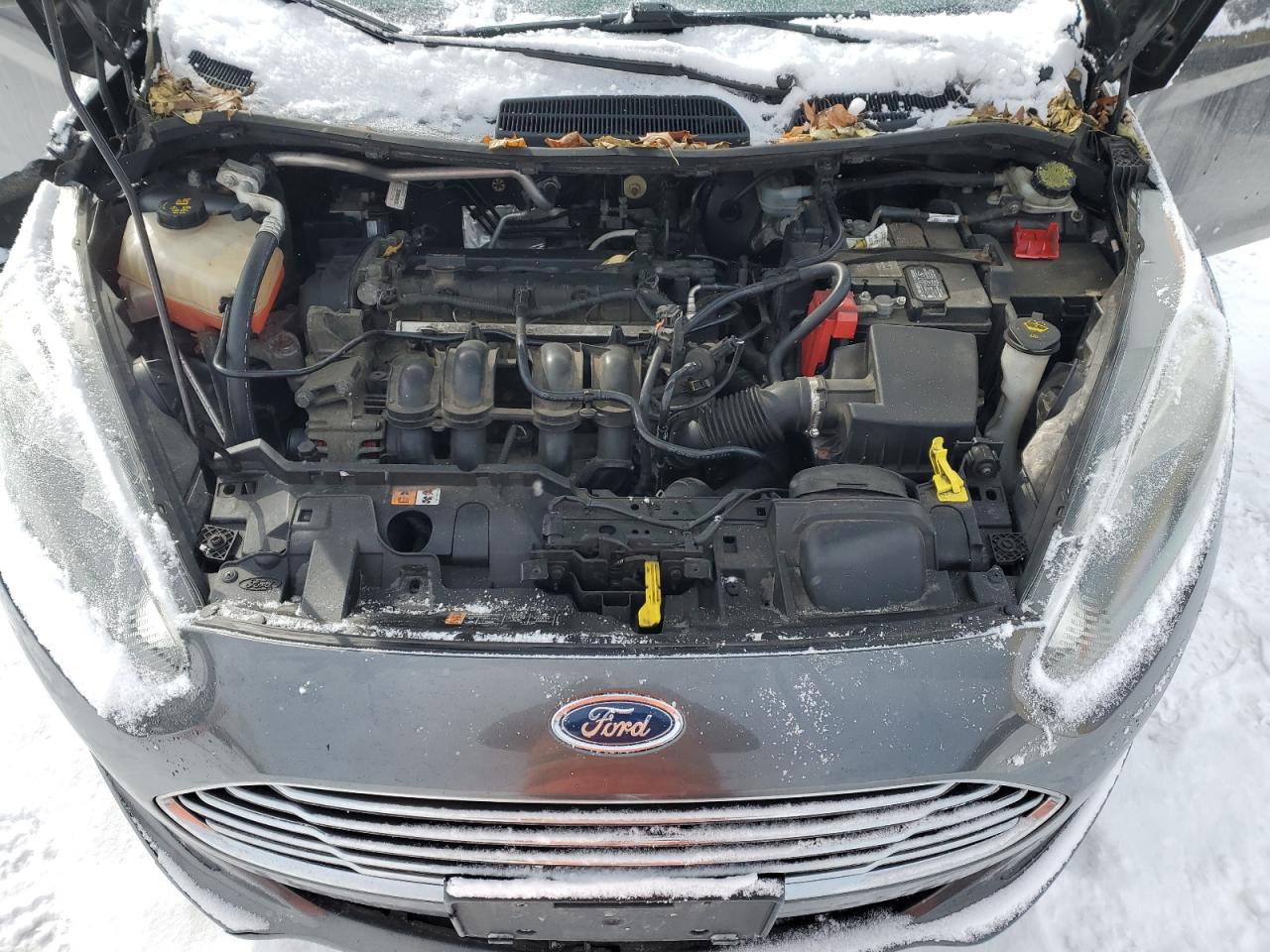 2015 Ford Fiesta - Image 13