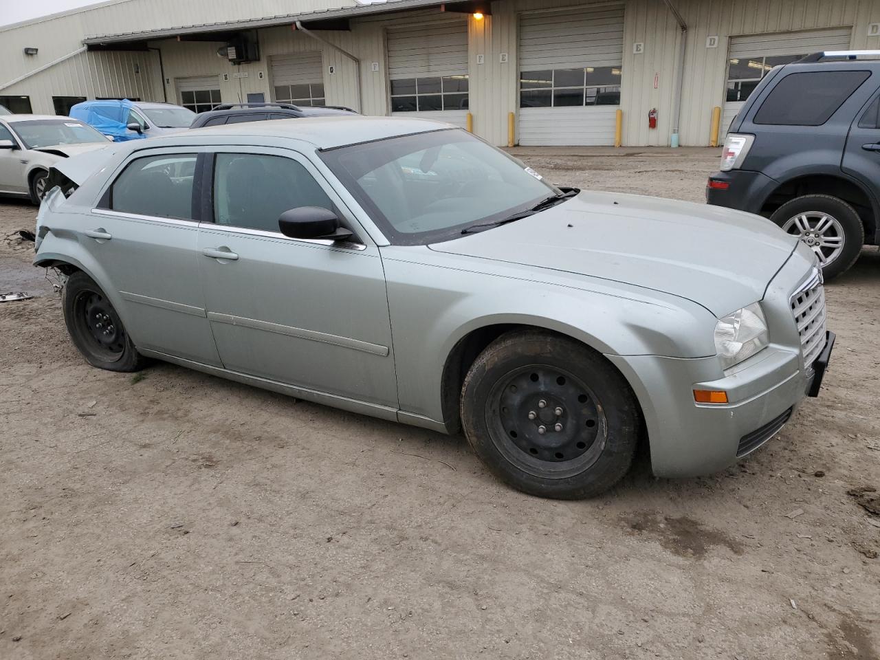 2006 Chrysler 300 - Image 4