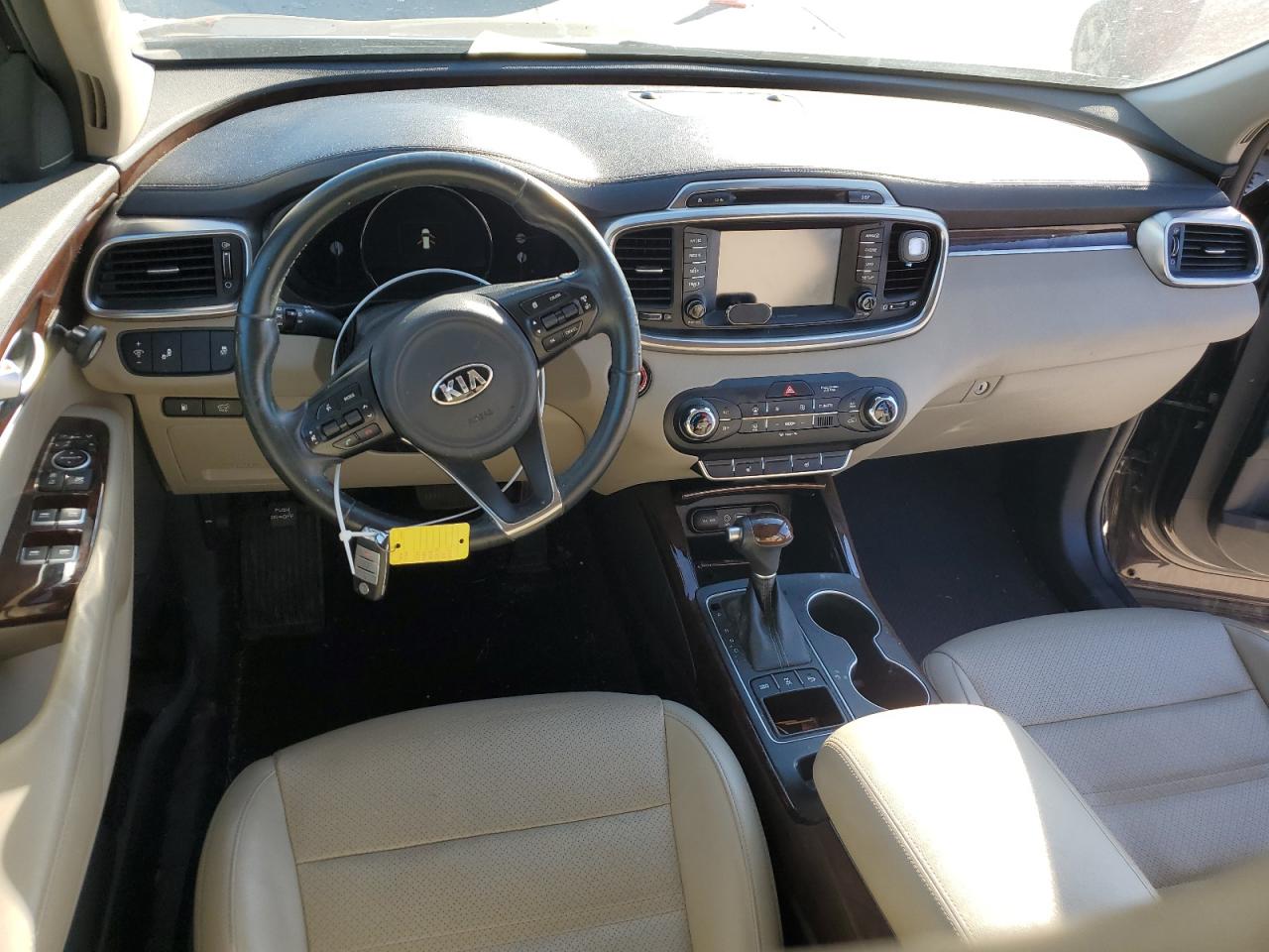 2018 Kia Sorento - Image 8