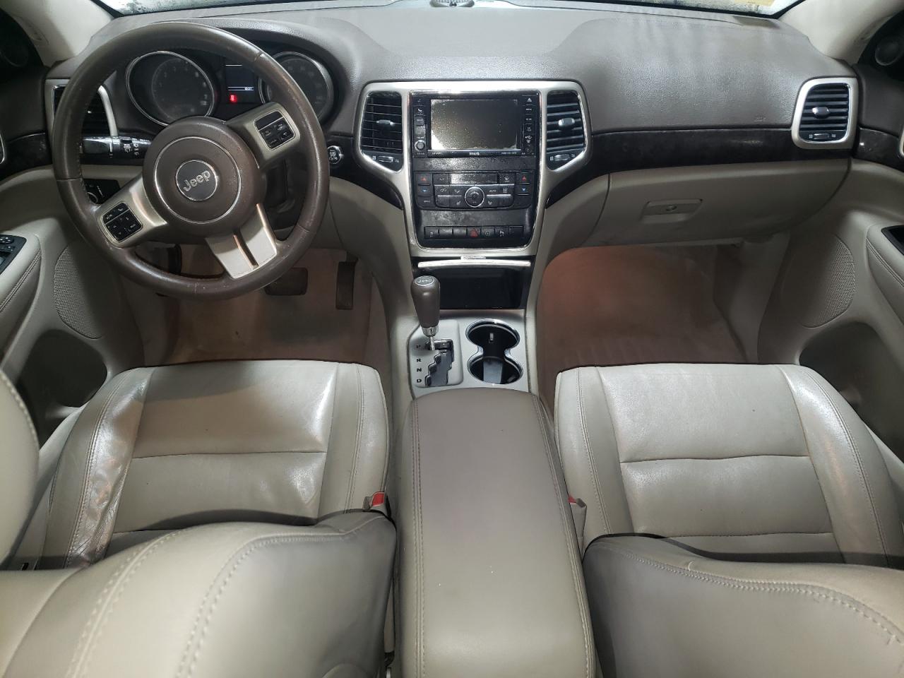 2012 Jeep Grand Cherokee - Image 8