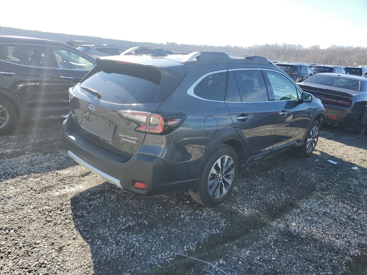 2024 Subaru Outback - Image 3