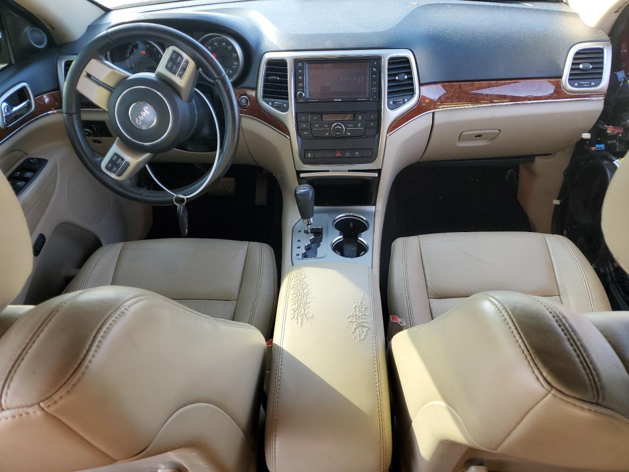 2012 Jeep Grand Cherokee - Image 8