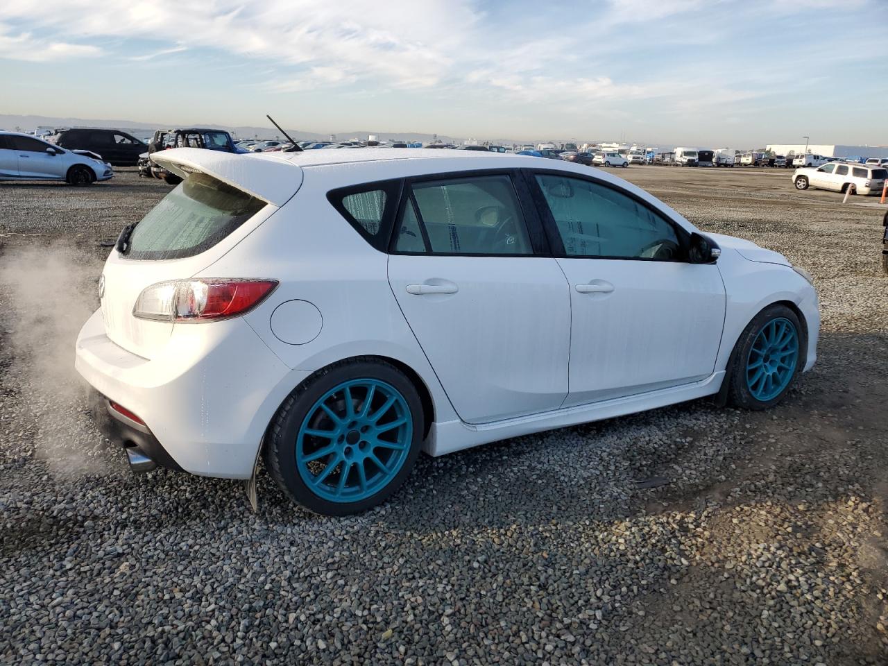2013 Mazda 3 - Image 3