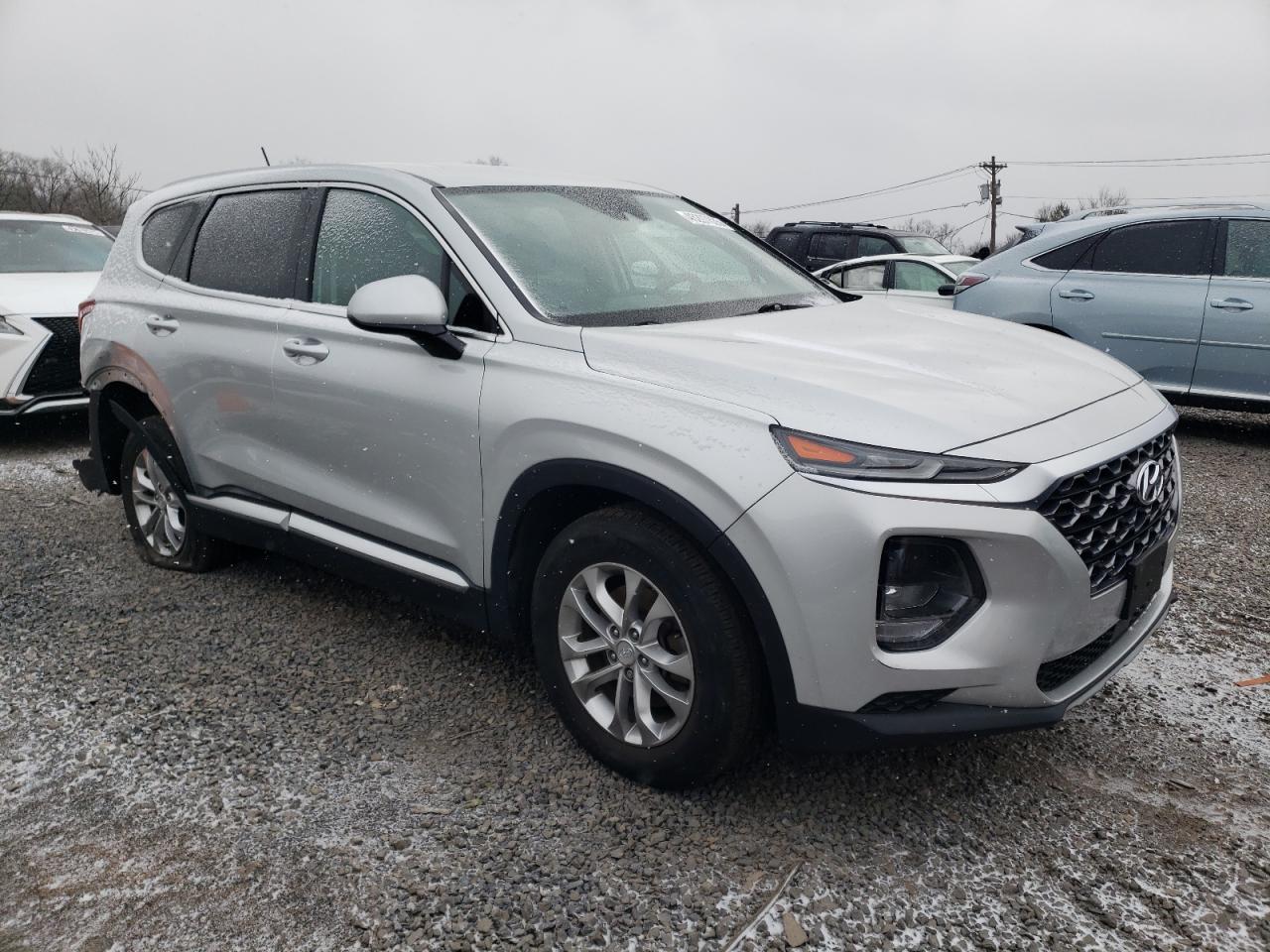2019 Hyundai Santa Fe - Image 4