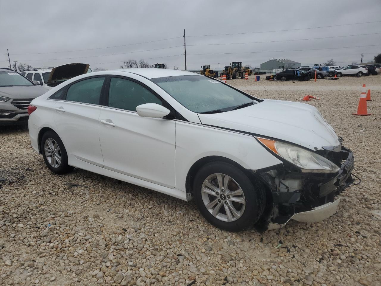 2014 Hyundai Sonata - Image 4