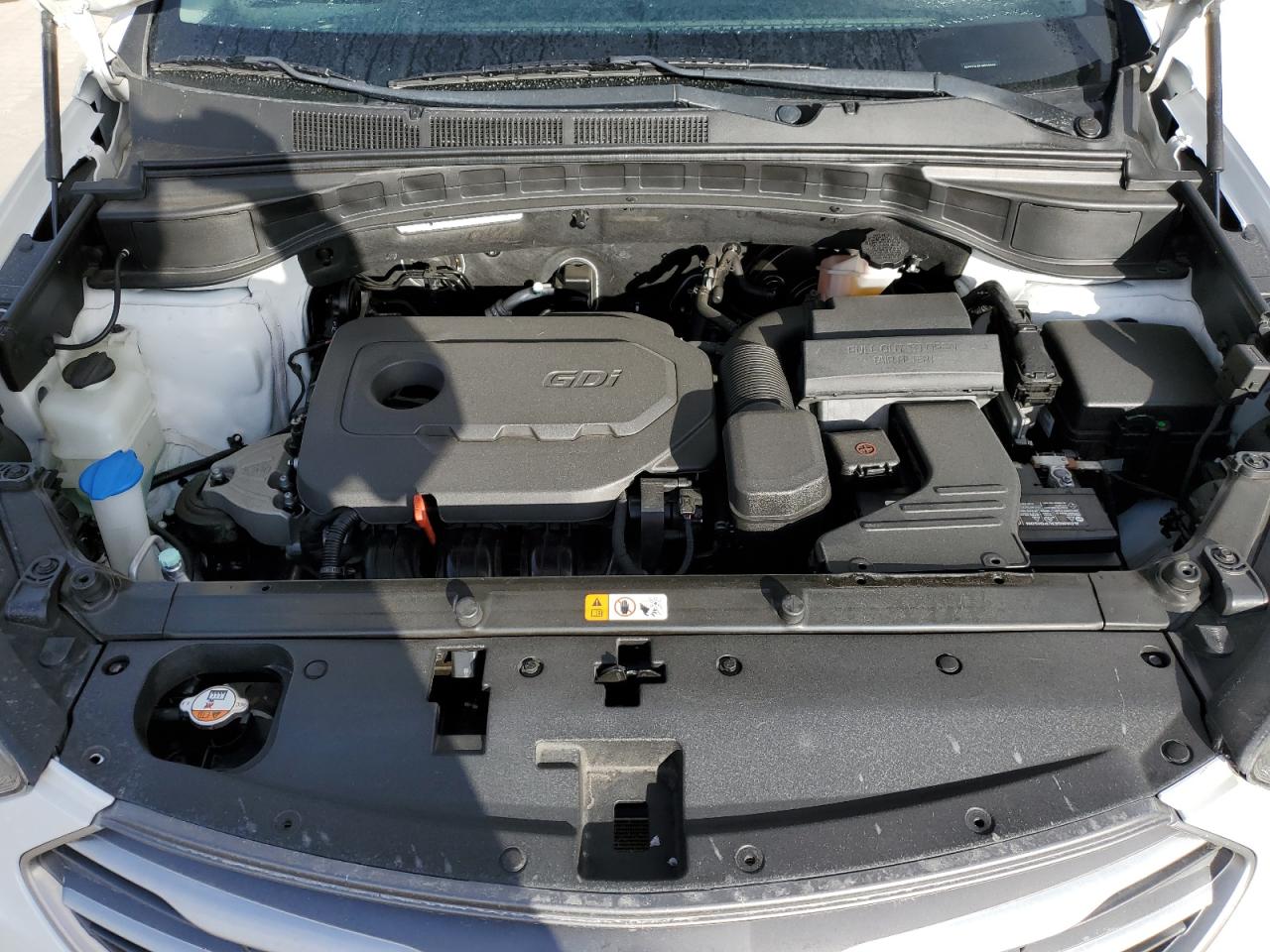 2018 Hyundai Santa Fe - Image 12