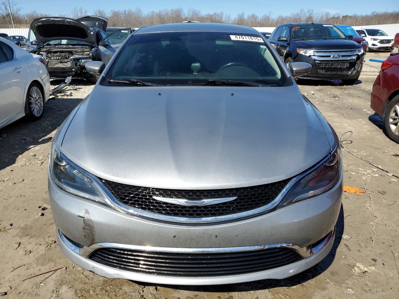 2016 Chrysler 200 - Image 5