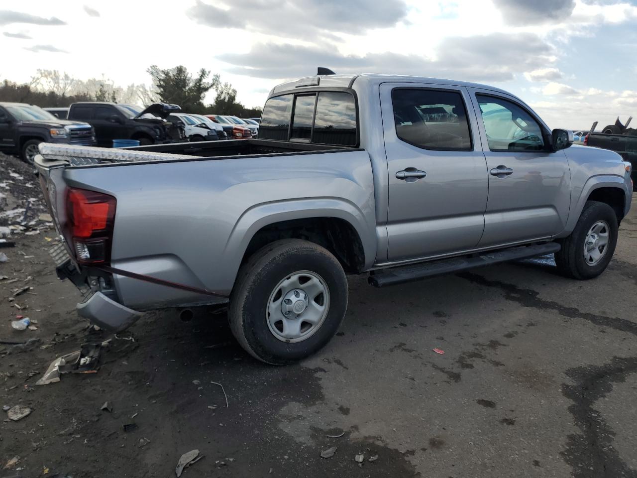 2020 Toyota Tacoma - Image 3