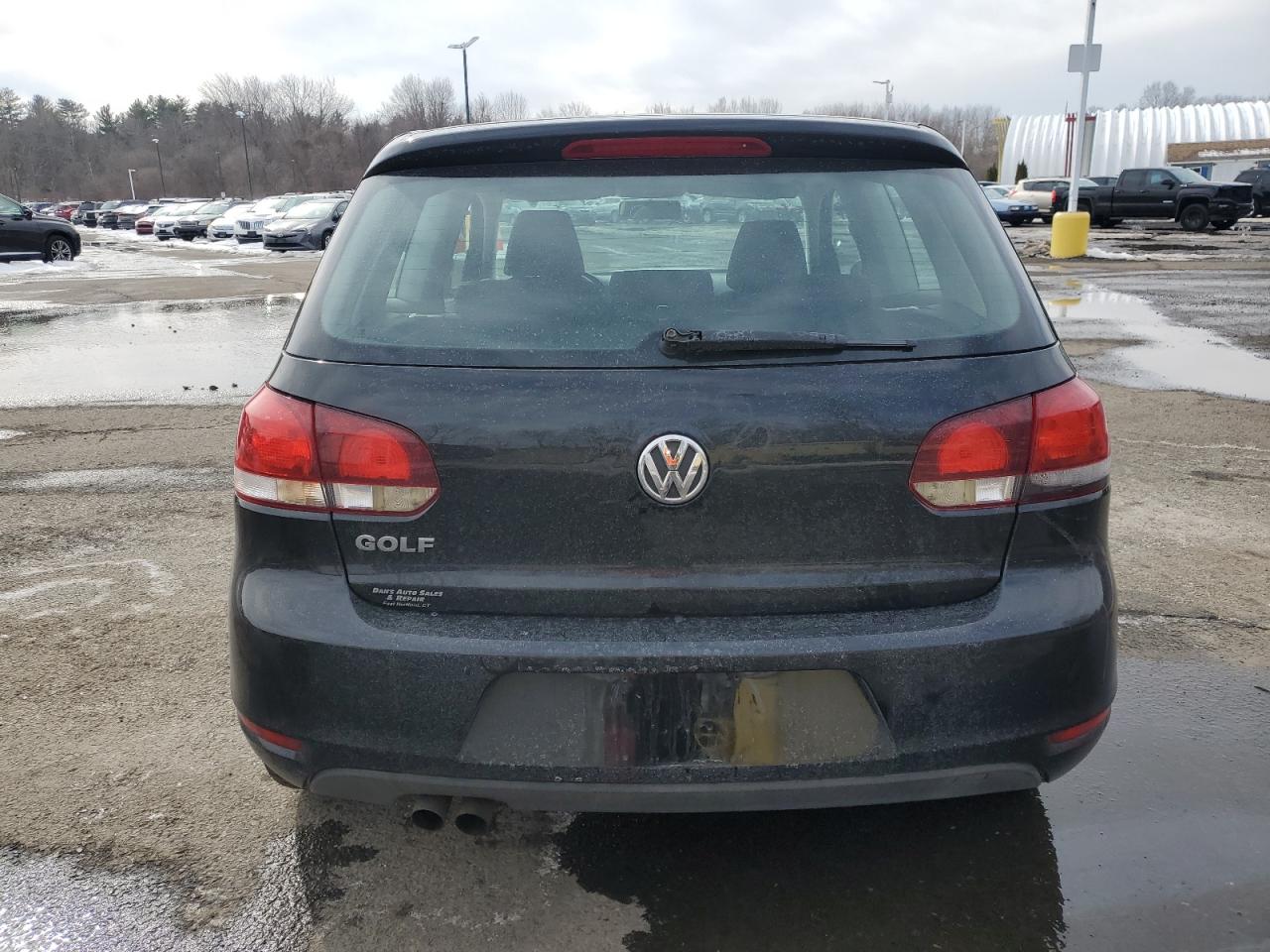 2010 Volkswagen Golf - Image 6