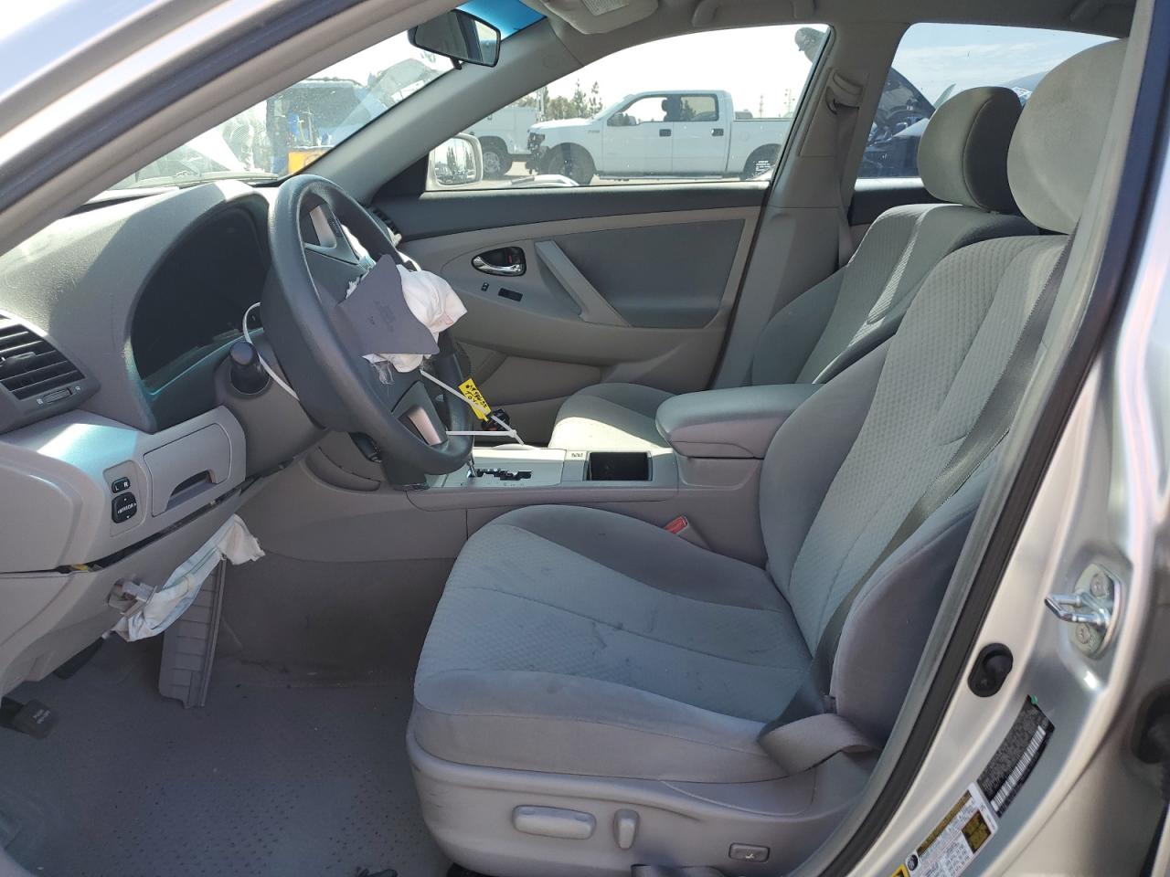 2009 Toyota Camry - Image 7