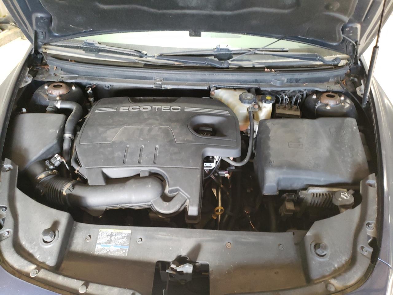 2010 Chevrolet Malibu - Image 11