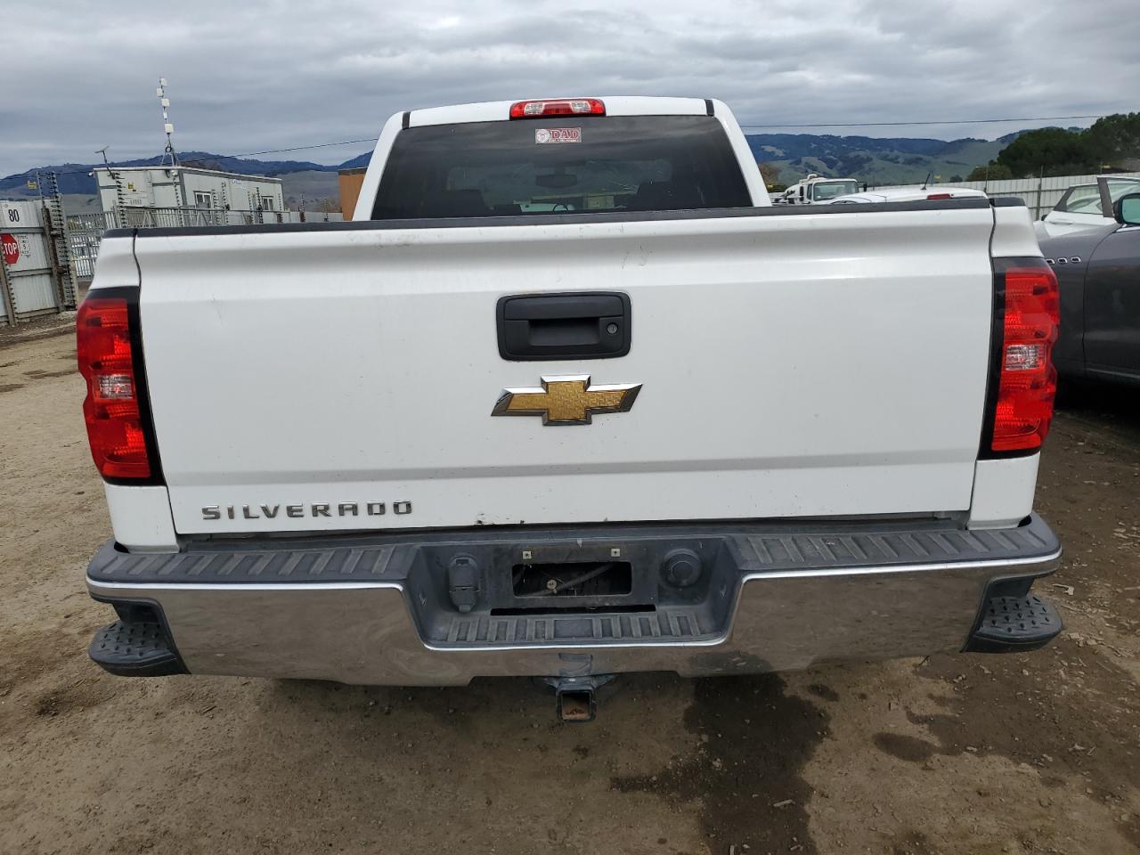 2015 Chevrolet Silverado - Image 6