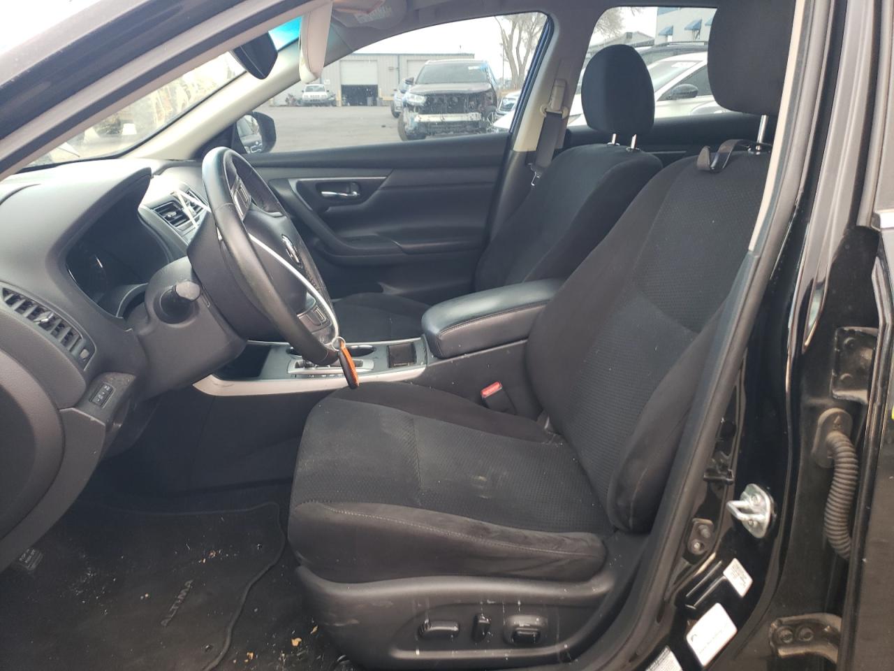 2015 Nissan Altima - Image 7
