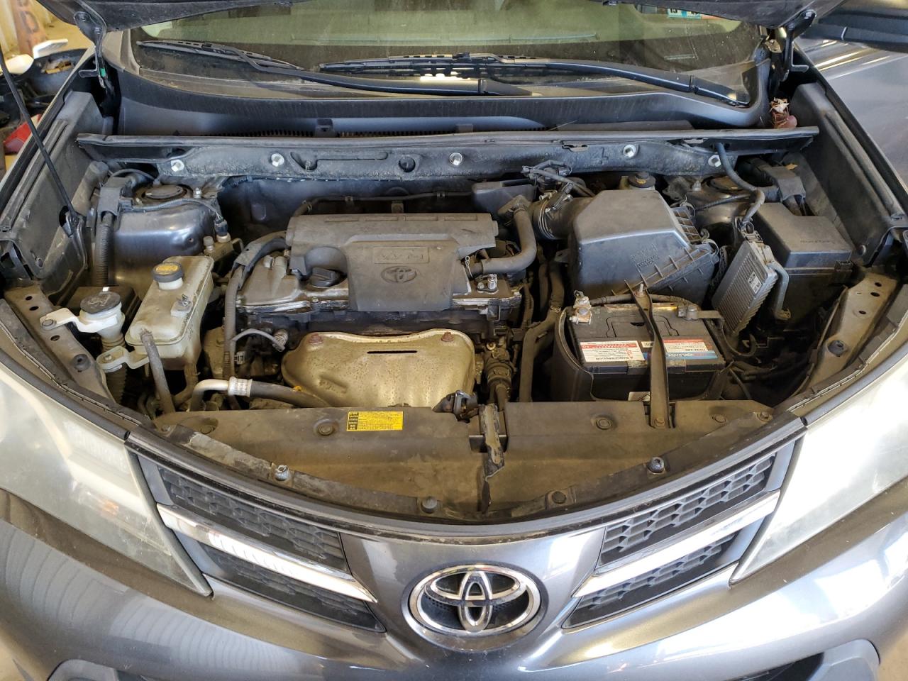 2014 Toyota RAV 4 - Image 12