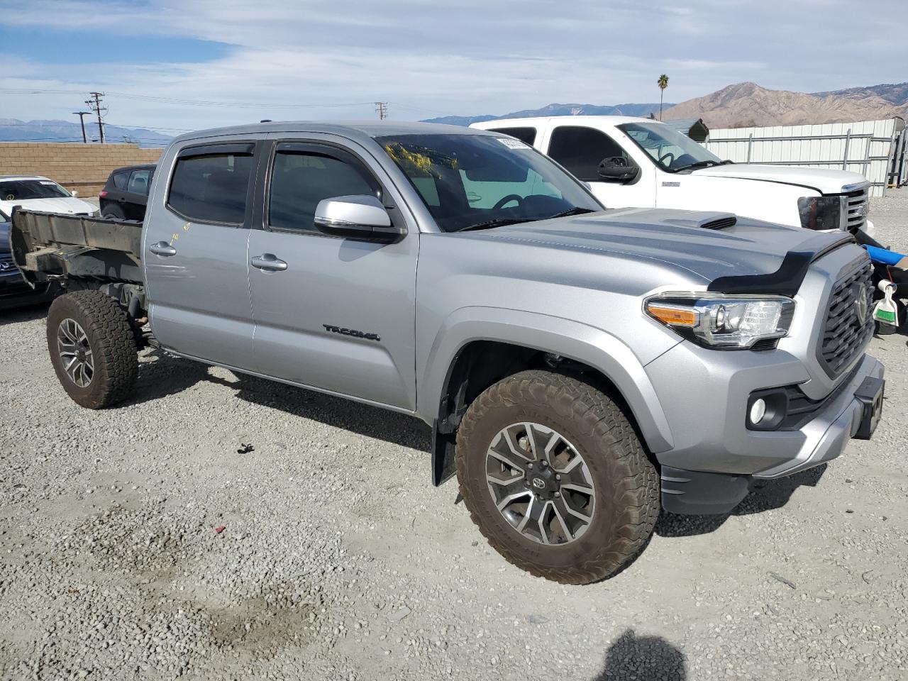2020 Toyota Tacoma - Image 4